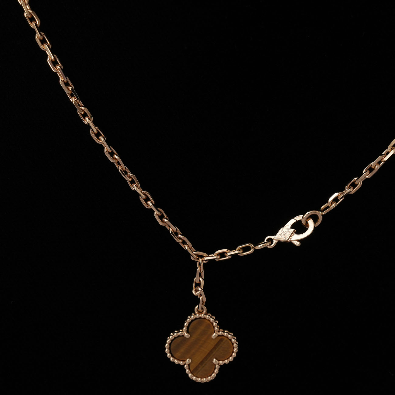 Van Cleef & Arpels(USED)반클리프앤아펠 매직 알함브라 커넬리언 타이거즈아이 6모티브 네크리스